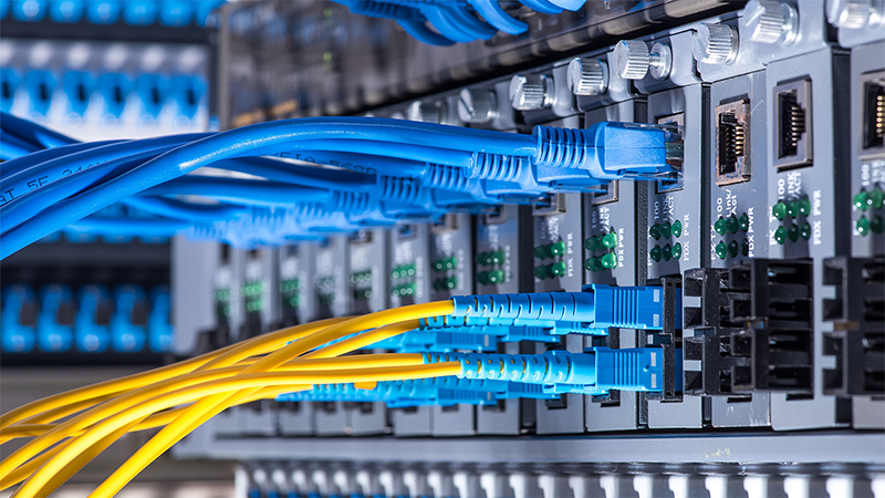 Manutenção de redes e suporte técnico